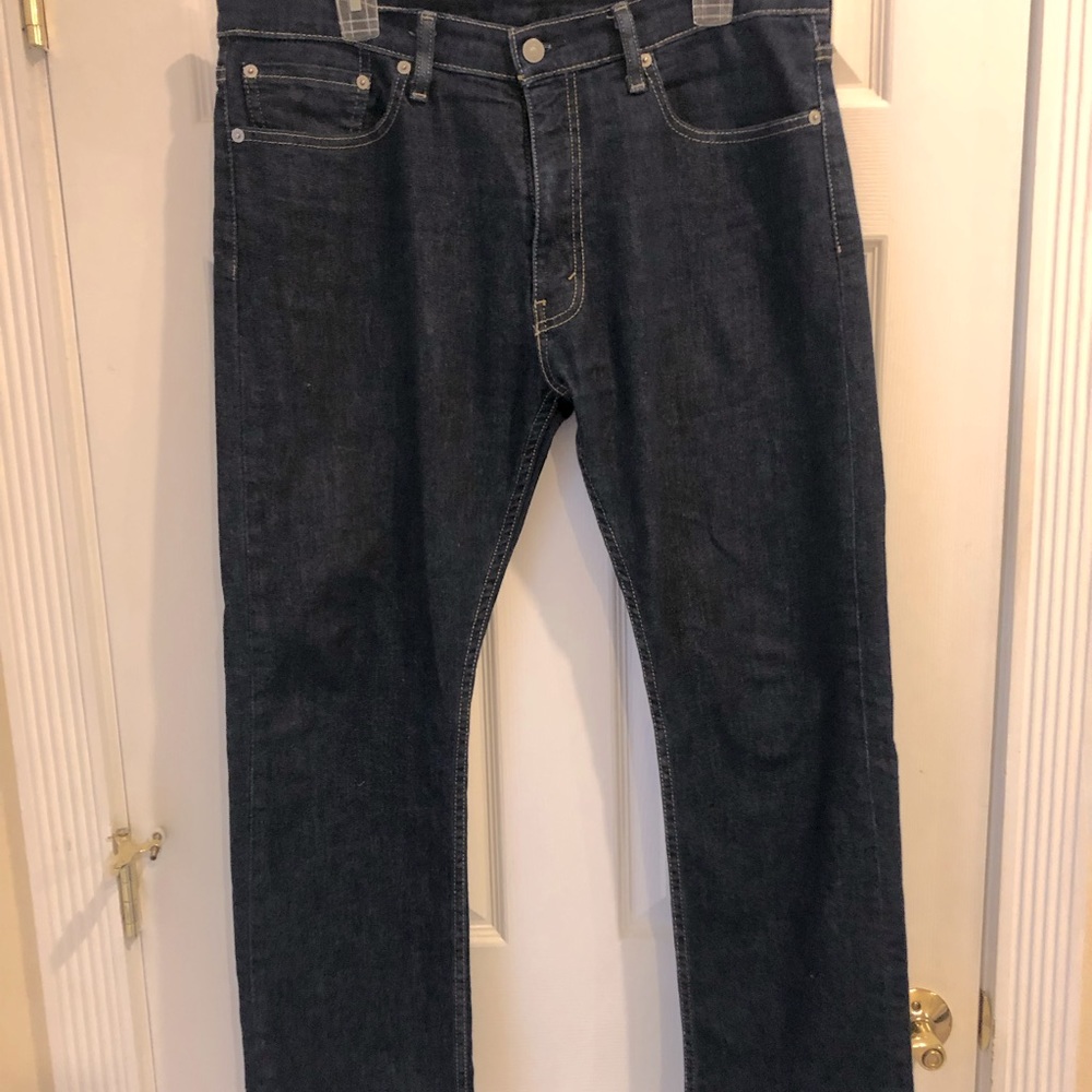 Men’s denim, 34x30. Excellent condition.